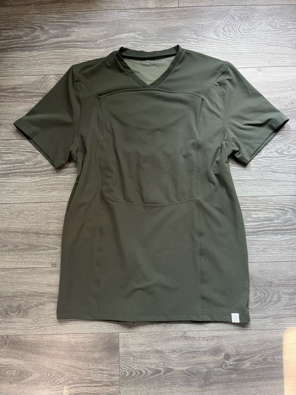 Lalabu Olive Army Green V Neck Short Sleeves Minimalist Top Dad Shirt Size XL